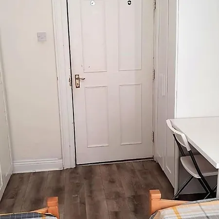 Shared Room, Phibsborough Peaceful Bed & Breakfast Dublin